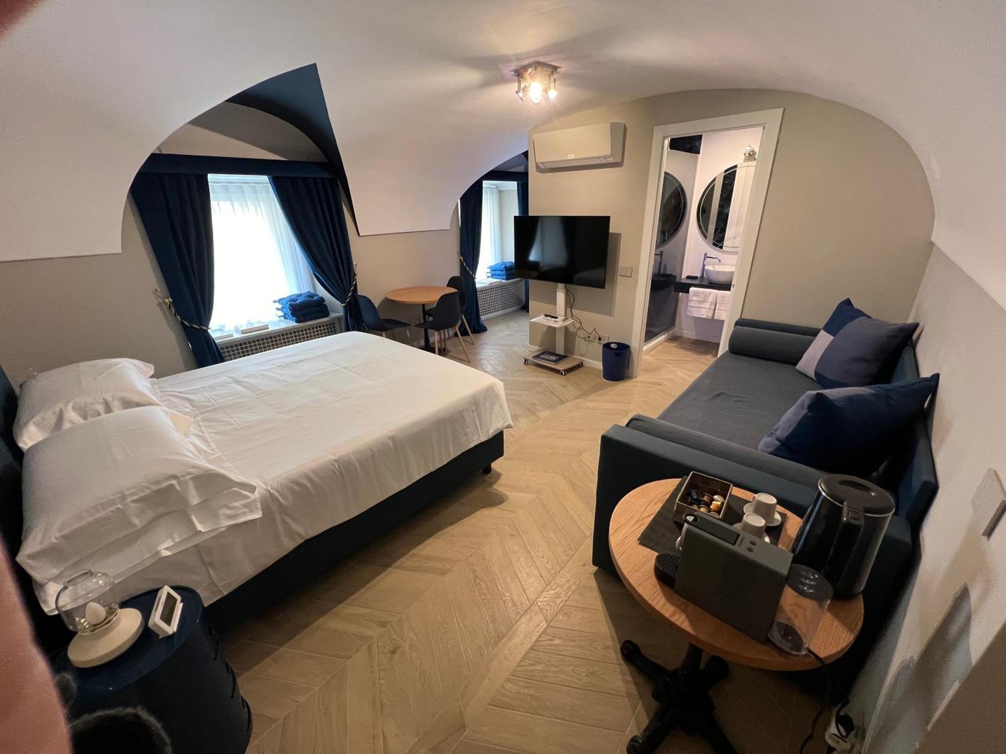 Rome Luxury Blue Suites- Love Buitenkant foto