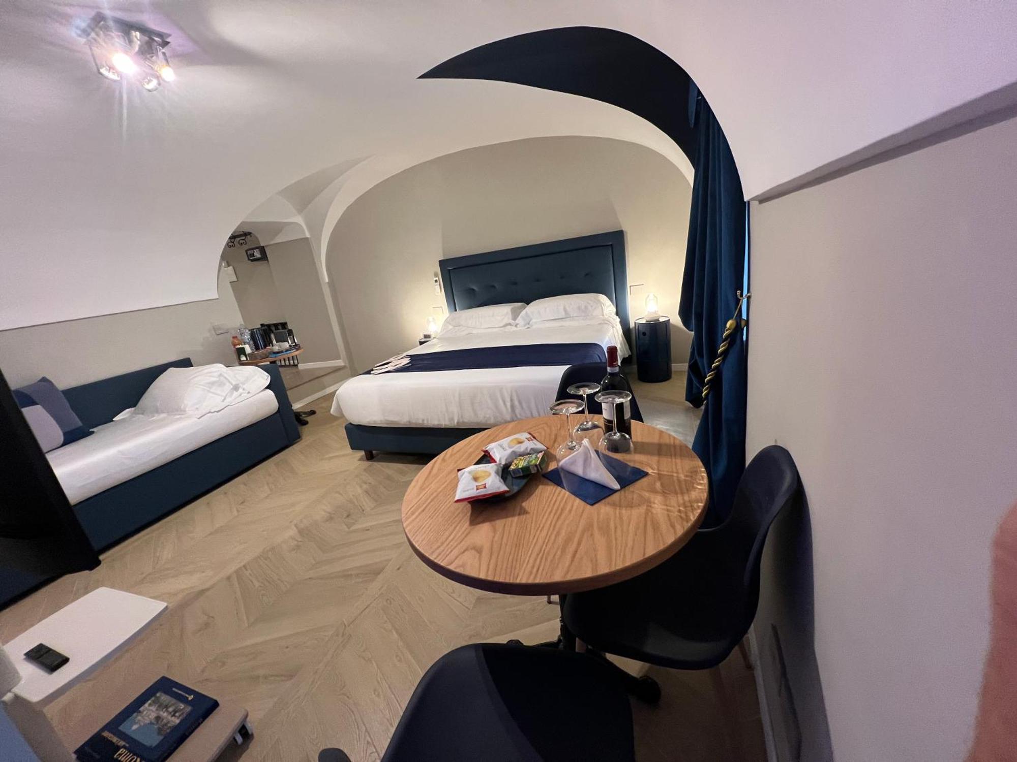Rome Luxury Blue Suites- Love Buitenkant foto
