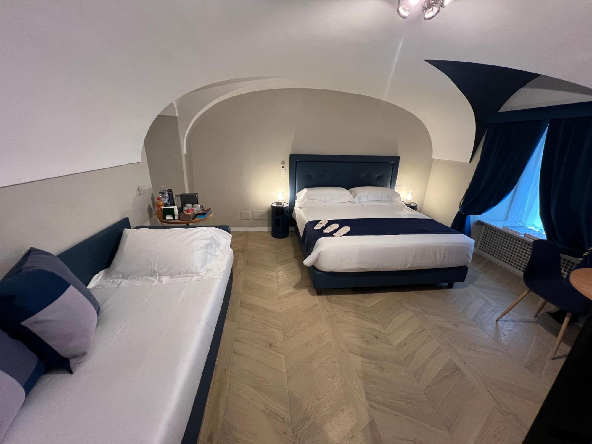 Rome Luxury Blue Suites- Love Buitenkant foto